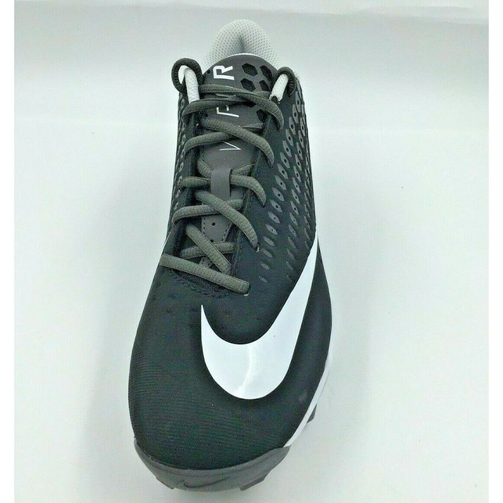 mens white nike cleats